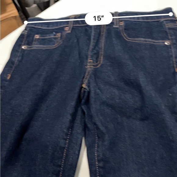 GAP Women's Straight Leg Jeans - Midnight Indigo - Picture 7 of 8